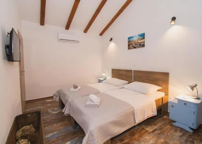 Guest house Agro Linda Pirovac