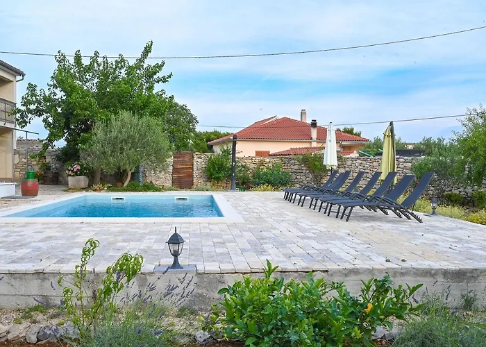 Guest house Agro Linda 3*