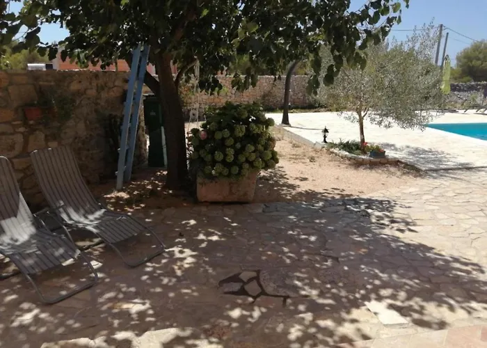 Agro Linda Pensjonat 3*